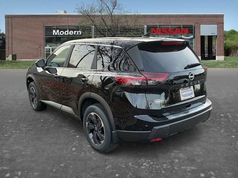 New 2026 Nissan Rogue SV image 2