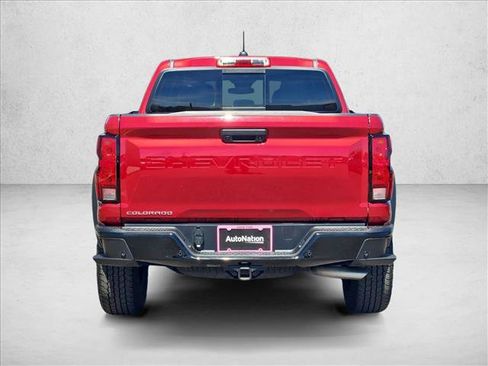 Certified 2024 Chevrolet Colorado Trail Boss w/ Technology Package AWD/4WD image 7