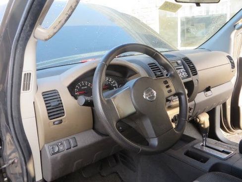 Used 2006 Nissan Xterra S w/ (U01) Utility Pkg AWD/4WD image 14