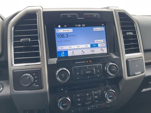 Used 2017 Ford F150 Lariat image 24