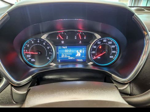 Used 2024 Chevrolet Equinox LT w/ LPO, Floor Liner Package FWD image 14