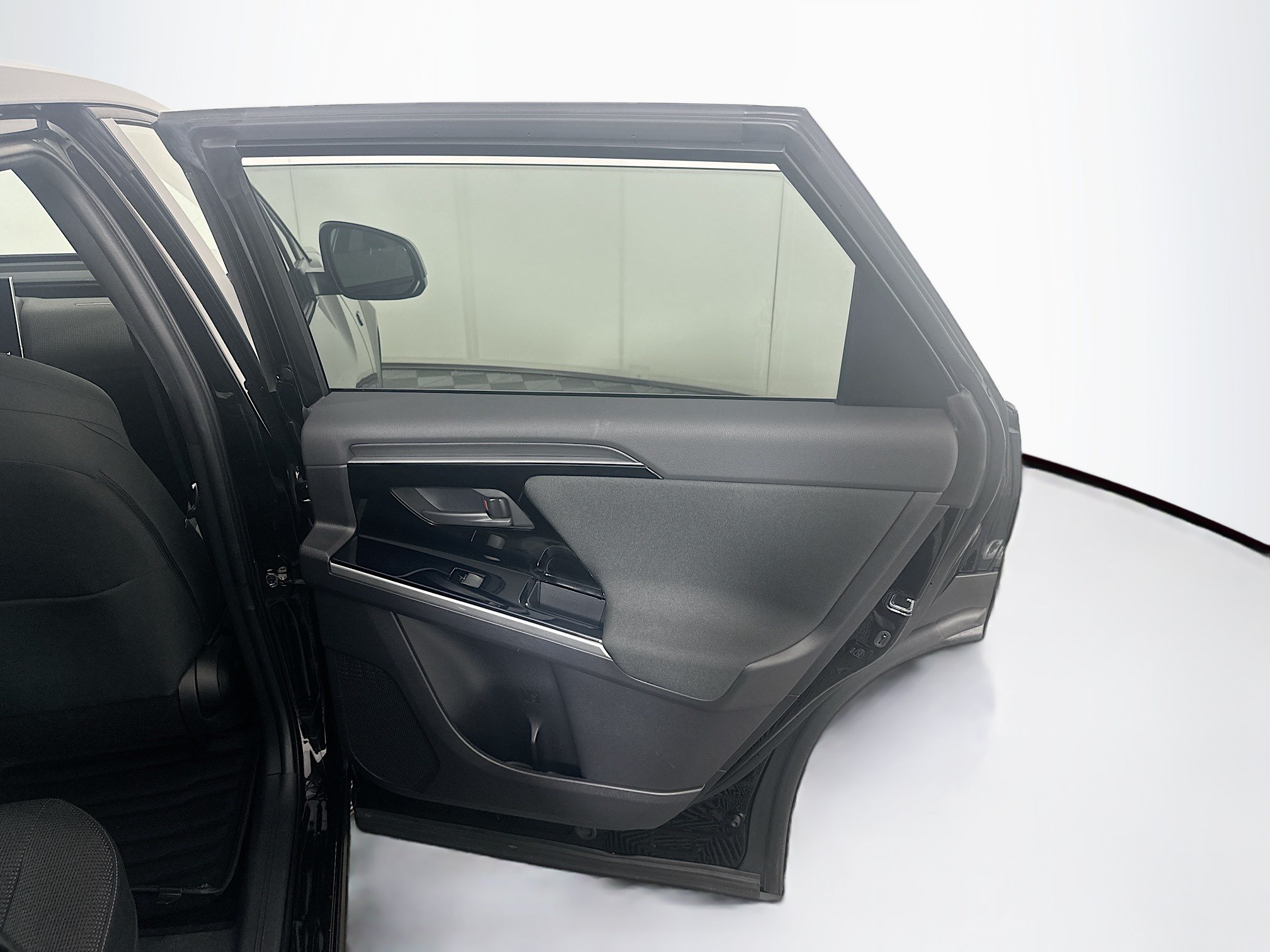 Used 2023 Subaru Solterra AWD image 29