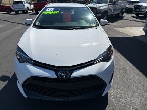 Used 2017 Toyota Corolla LE image 30