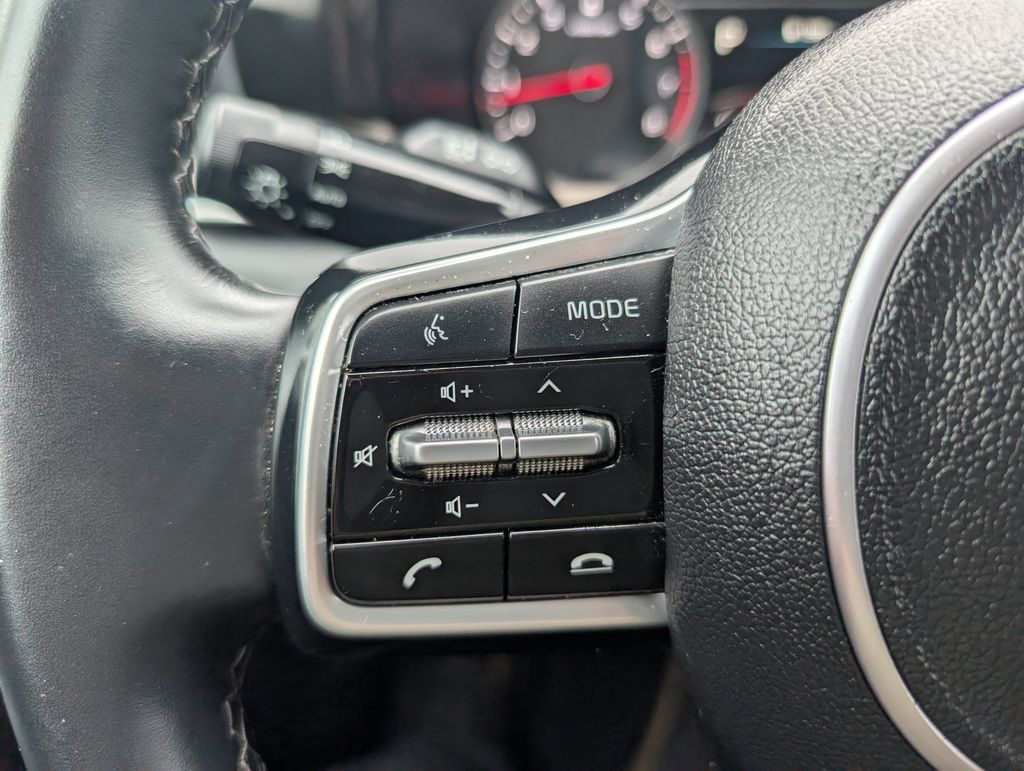 Used 2023 Kia Sorento S w/ Panoramic Sunroof Package AWD/4WD image 30