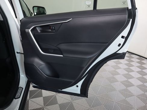 Used 2023 Toyota RAV4 LE image 27