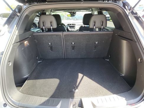 Used 2023 Chevrolet TrailBlazer RS FWD image 28