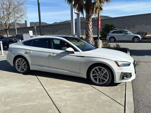 Used 2023 Audi A5 2.0T Premium Plus image 5