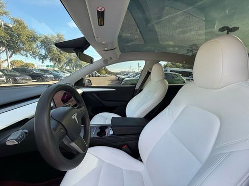 Used 2023 Tesla Model Y Long Range AWD/4WD image 19