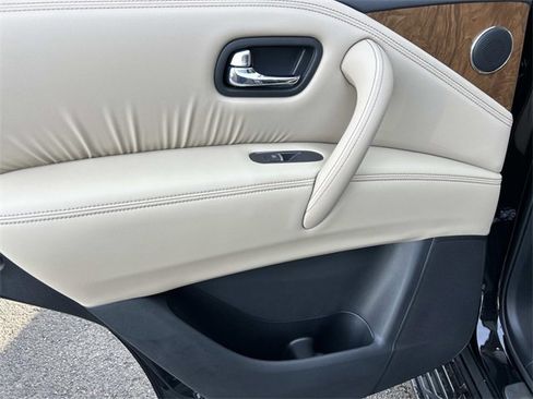 Used 2024 Nissan Armada SL w/ Cargo Package image 22