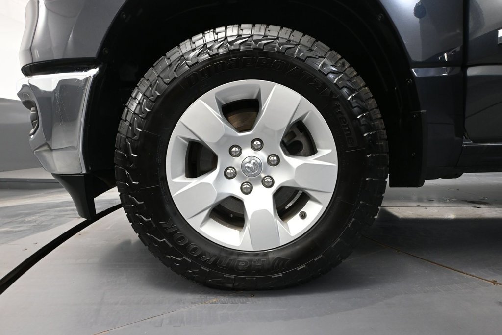 Used 2020 RAM 1500 Big Horn AWD/4WD image 13