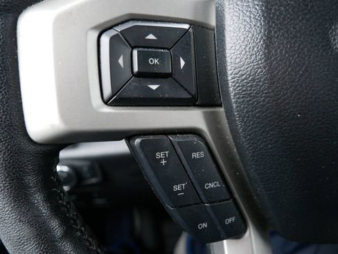 Certified 2019 Ford F150 Lariat w/ Equipment Group 502A Luxury AWD/4WD image 26