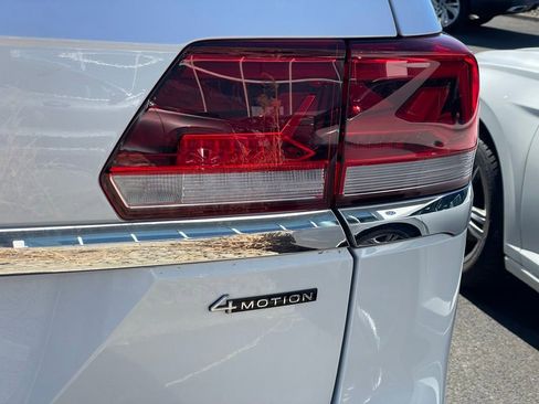 Certified 2023 Volkswagen Atlas SEL image 32