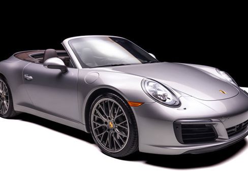Used 2017 Porsche 911 Carrera RWD image 30