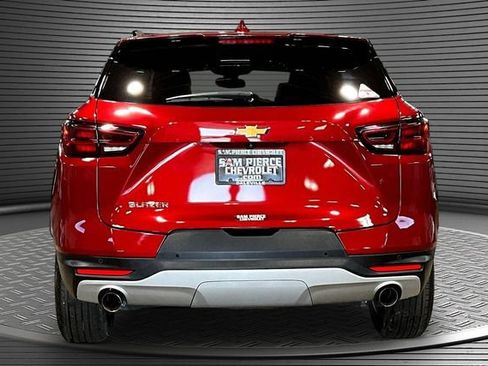 Certified 2024 Chevrolet Blazer LT w/ Convenience Package FWD image 5
