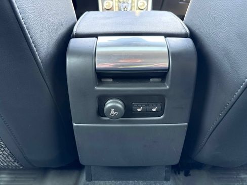 Used 2016 Volvo XC70 T5 Premier w/ Proximity Package AWD/4WD image 27