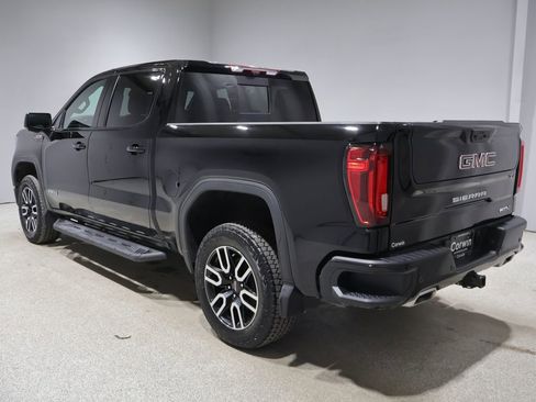 Used 2025 GMC Sierra 1500 AT4 w/ AT4 Premium Package AWD/4WD image 5