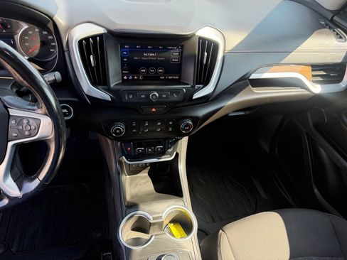Used 2020 GMC Terrain SLE FWD image 31