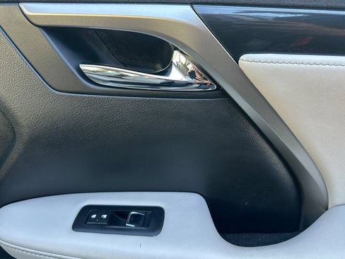Used 2017 Lexus RX 350 FWD image 18