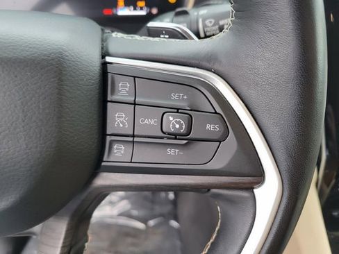 Used 2021 Jeep Grand Cherokee L Limited image 28