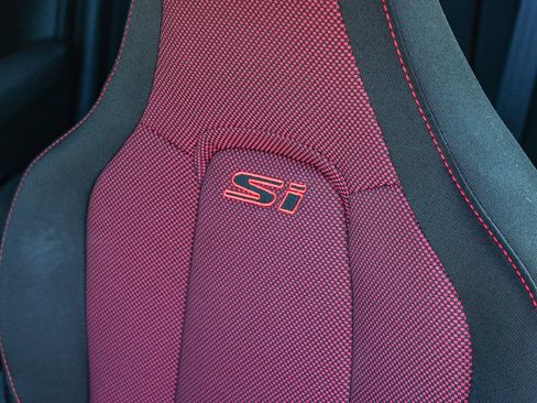 Certified 2026 Honda Civic Si image 24