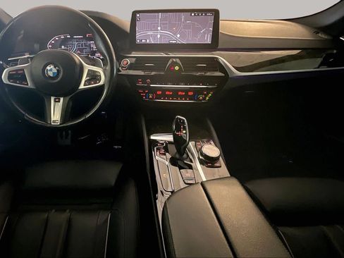 Used 2022 BMW M550i xDrive w/ Executive Package AWD/4WD image 14