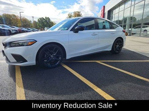 Used 2023 Honda Civic Sport image 7