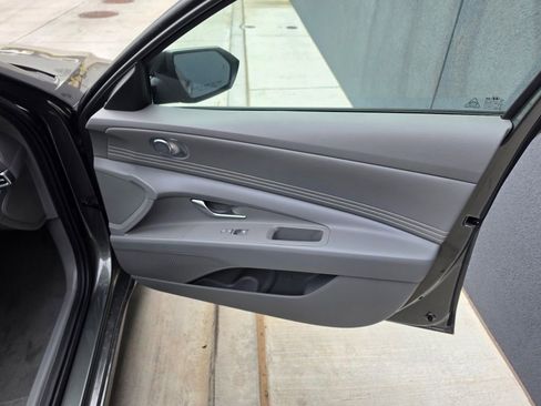 New 2026 Hyundai Elantra Sport FWD image 20