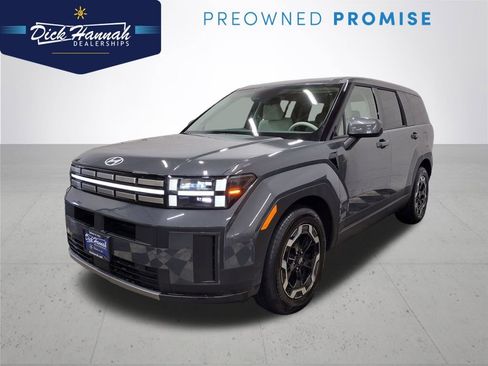 Used 2025 Hyundai Santa Fe SE image 1