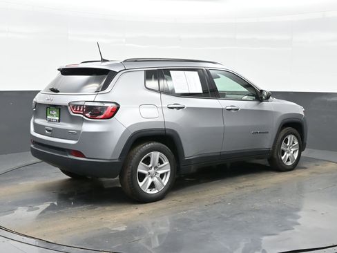 Used 2022 Jeep Compass Latitude w/ Convenience Group image 6