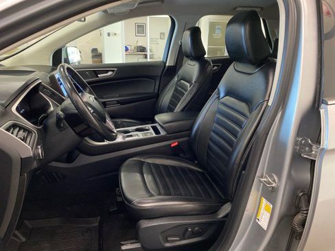 Used 2021 Ford Edge SEL image 16