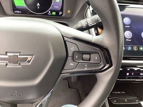 Used 2022 Chevrolet Bolt EUV LT w/ Driver Confidence Package image 22