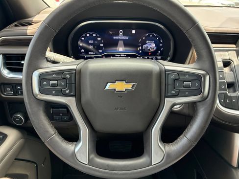 Used 2022 Chevrolet Tahoe LT w/ LT Signature Package RWD image 27