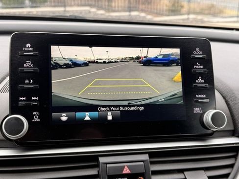 Used 2020 Honda Accord Sport image 35