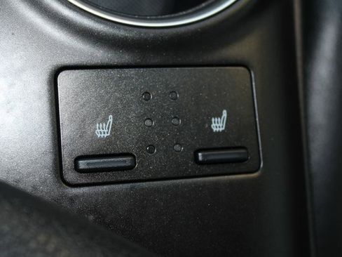 Used 2023 Toyota Camry XLE image 36