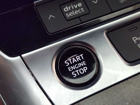 Used 2024 Audi A6 Premium Plus AWD/4WD image 20