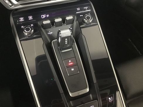 Certified 2021 Porsche 911 Carrera 4 AWD/4WD image 31