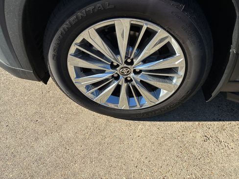 New 2026 Toyota Grand Highlander Platinum image 34