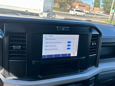 New 2025 Ford F550 4x4 Regular Cab Super Duty image 30