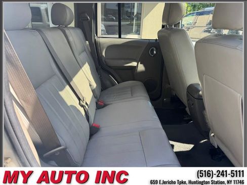 Used 2007 Jeep Liberty Limited AWD/4WD image 30