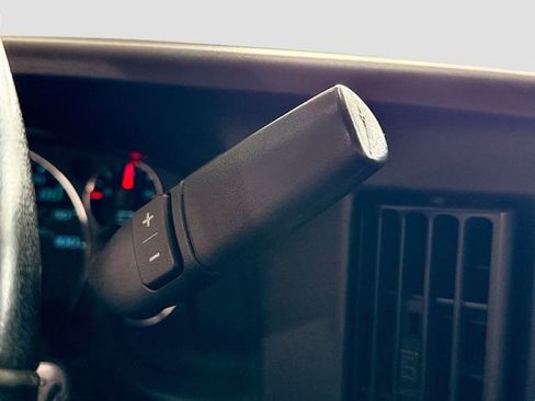 Used 2019 Chevrolet Express 3500 LS image 17