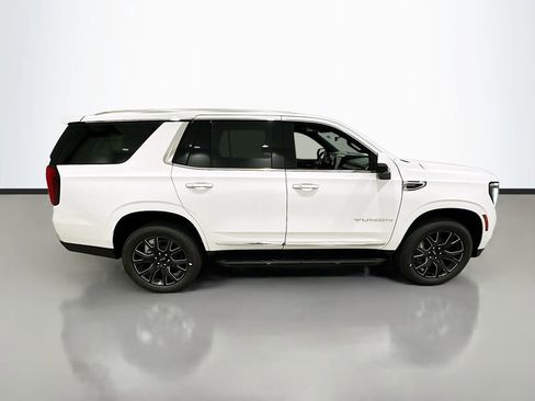 New 2026 GMC Yukon Elevation w/ Elevation Premium Package AWD/4WD image 8