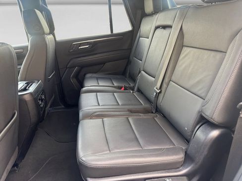 Used 2025 Chevrolet Tahoe Z71 AWD/4WD image 14