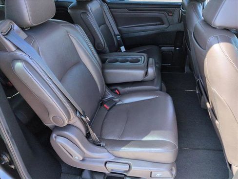 Used 2021 Honda Odyssey Touring image 23