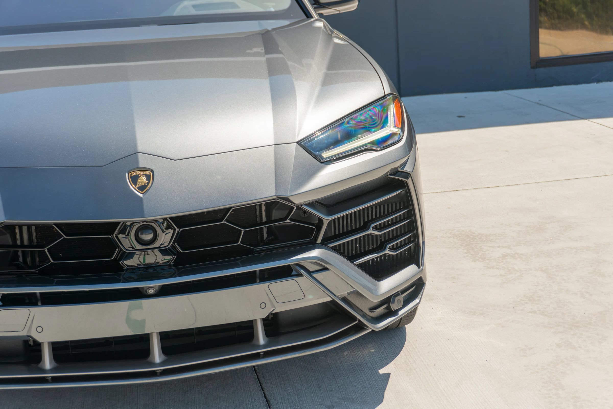 Used 2019 Lamborghini Urus AWD/4WD image 28
