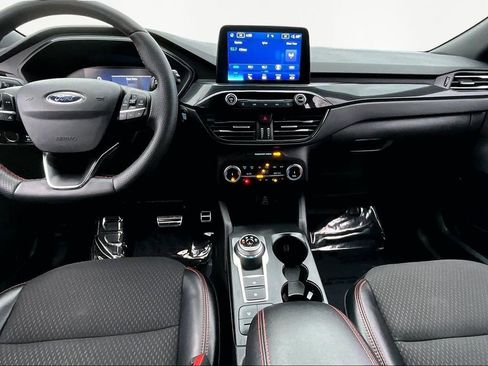 Used 2024 Ford Escape ST-Line image 7