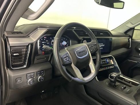 Used 2024 GMC Sierra 1500 Denali AWD/4WD image 14
