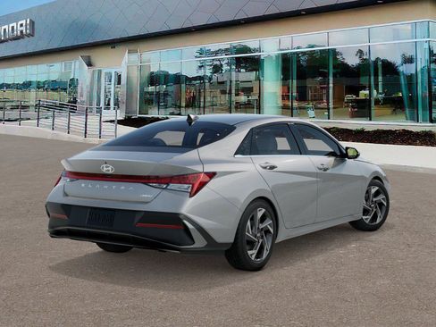 New 2026 Hyundai Elantra Limited image 4