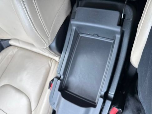Used 2016 Jeep Cherokee Limited FWD image 26