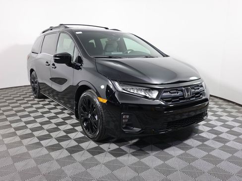 Used 2026 Honda Odyssey Sport-L image 3
