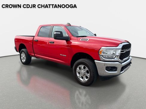 Used 2024 RAM 2500 Big Horn AWD/4WD image 2